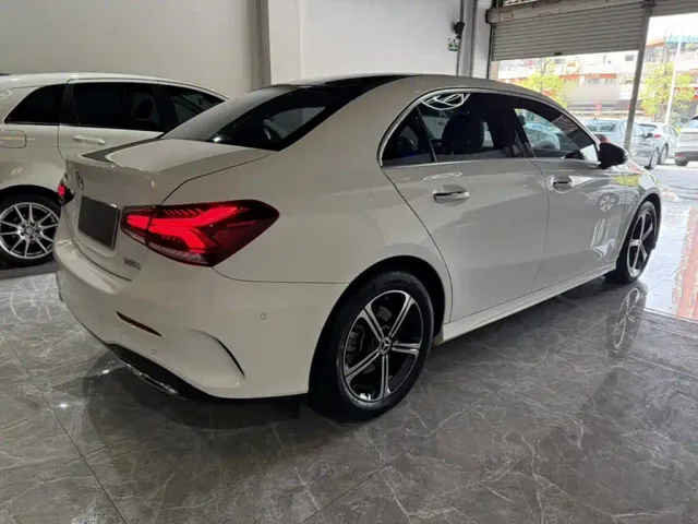 Mercedes-Benz A-Class — Фото автомобиля 9