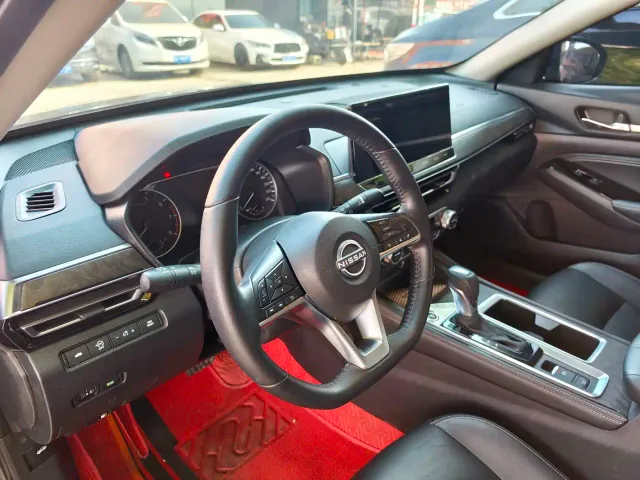 Nissan Teana — Фото автомобиля 7