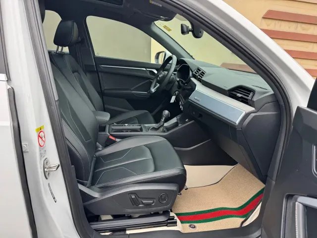 Audi Audi Q3 2024 35 TFSI Progressive Elegance — Фото автомобиля 20