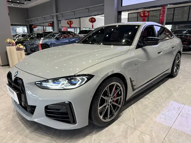 Фотография автомобиля — BMW 4 Series
