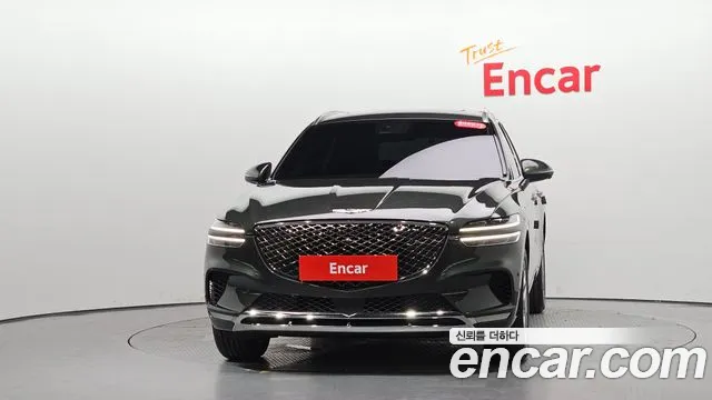Genesis GV70 2.5T Бензин 2WD — Фото автомобиля 3