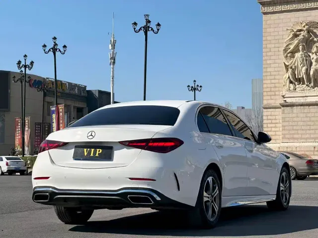 Mercedes-Benz C-Class — Фото автомобиля 9