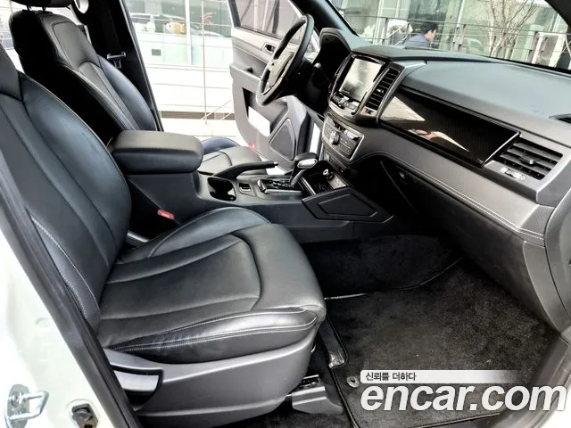 KG_Mobility_Ssangyong Rexton Новый Rexton Sport Дизель 2.2 2WD — Фото автомобиля 11