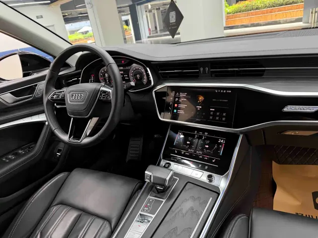 Audi A6L — Фото автомобиля 24