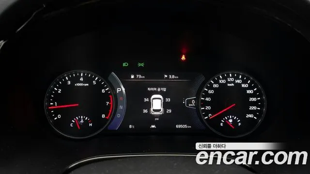 Kia Seltos Seltos Бензин 1.6 турбо 2WD — Фото автомобиля 8