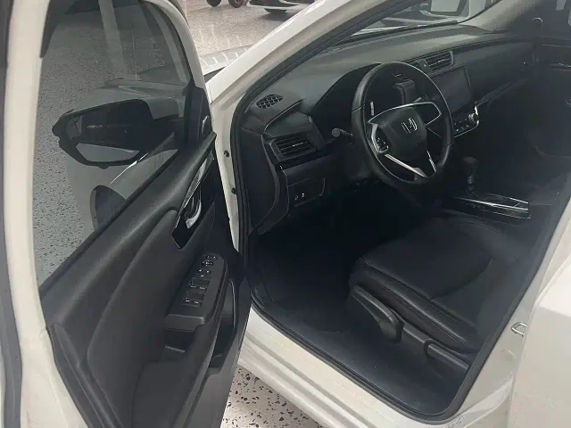 Honda Crider — Фото автомобиля 9