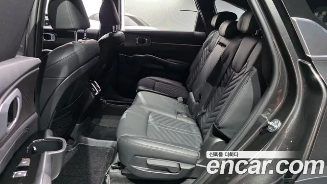Kia Sorento Новый Sorento 4 поколение Бензин 2.5T 4WD — Фото автомобиля 11