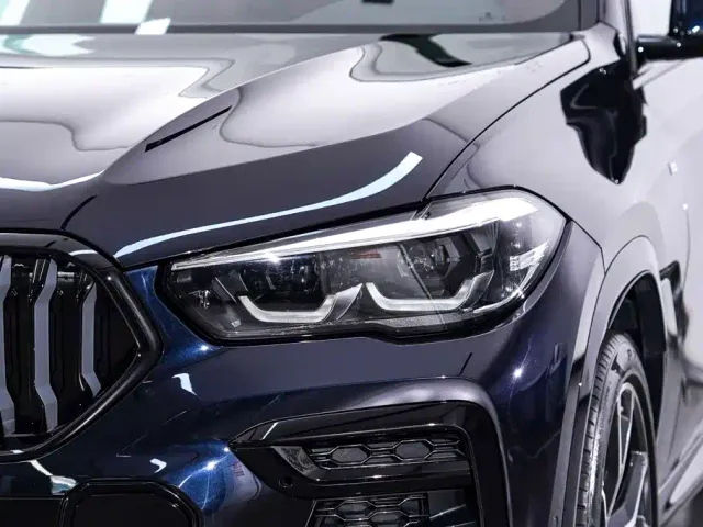 BMW X6 — Фото автомобиля 10