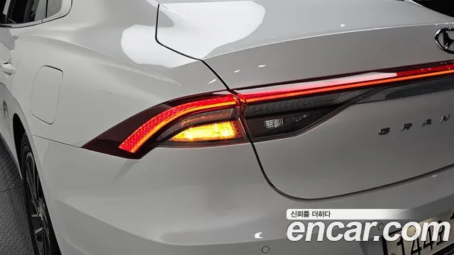 Hyundai Grandeur Новый Grandeur IG — Фото автомобиля 20