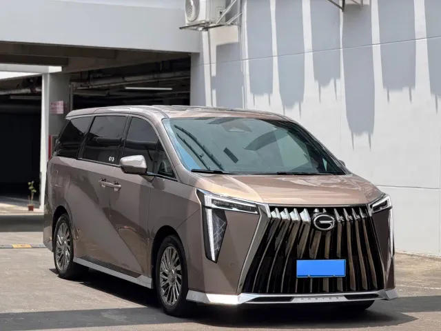 GAC Trumpchi M8 — Фото автомобиля 3