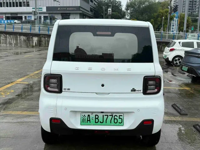 Geely Panda — Фото автомобиля 6