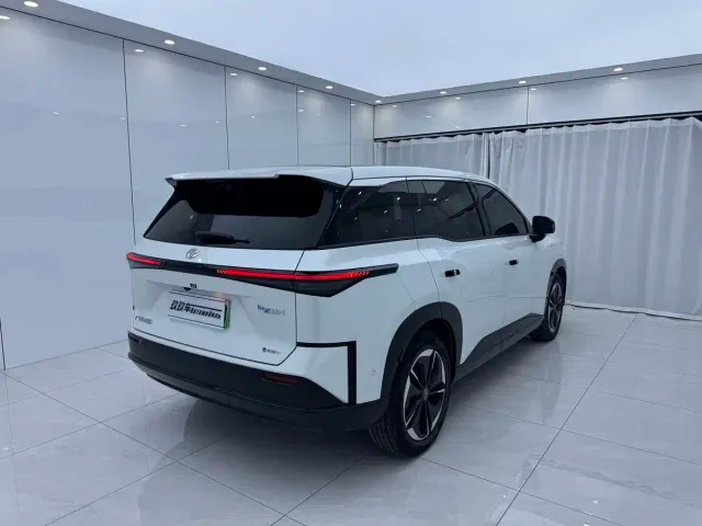 Toyota BoZhi 3X — Фото автомобиля 4
