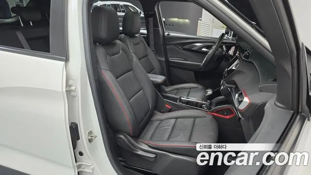 Chevrolet Trailblazer — Фото автомобиля 16