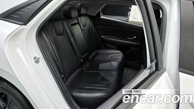 Hyundai Avante CN7 — Фото автомобиля 26