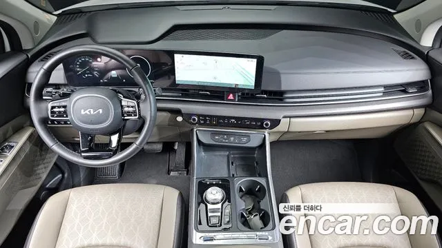 Kia Carnival Generation 4 — Фото автомобиля 7