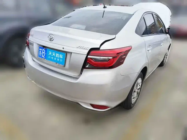 Toyota Vios — Фото автомобиля 2