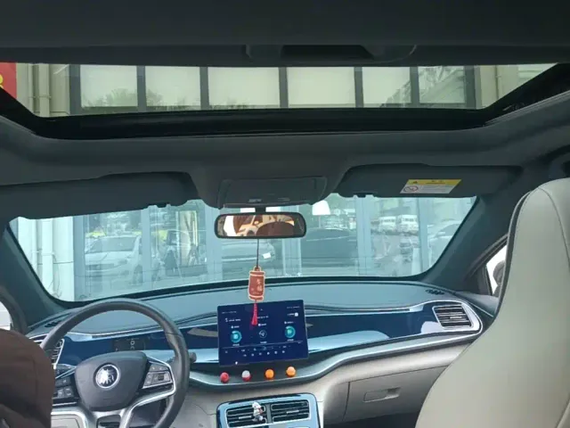 BYD Qin PLUS — Фото автомобиля 17