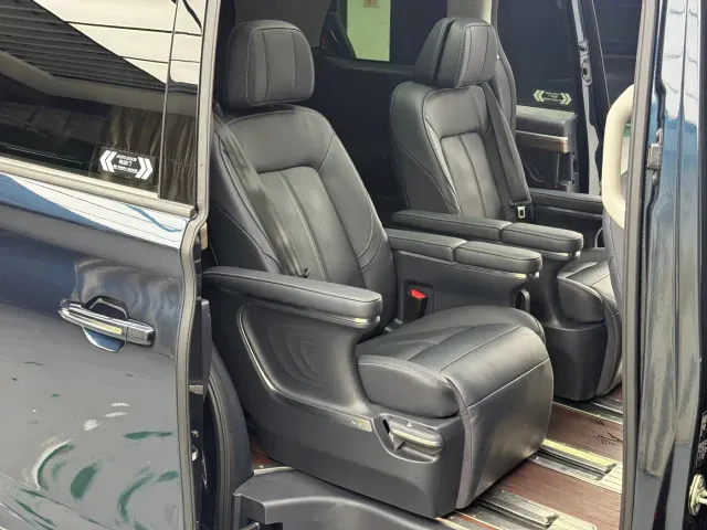 GAC Trumpchi M8 — Фото автомобиля 21