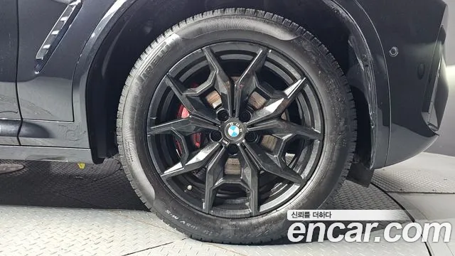 BMW X4 xDrive 20d M Sport Pro — Фото автомобиля 20