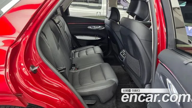 Genesis GV70 — Фото автомобиля 12
