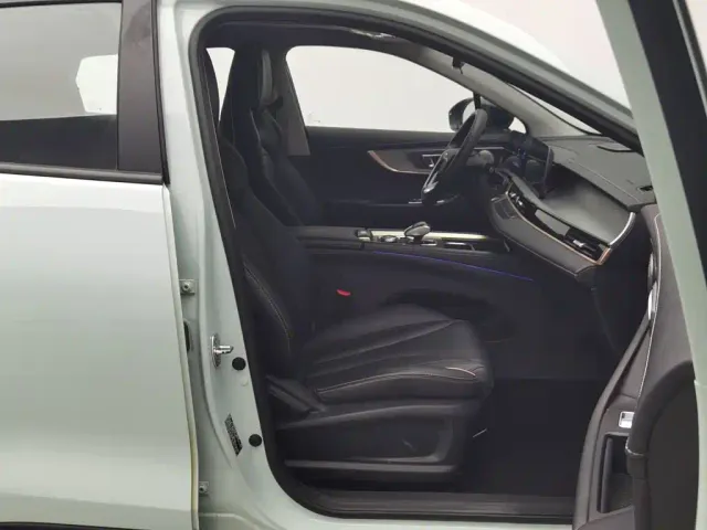 Chery Omoda 5 — Фото автомобиля 23