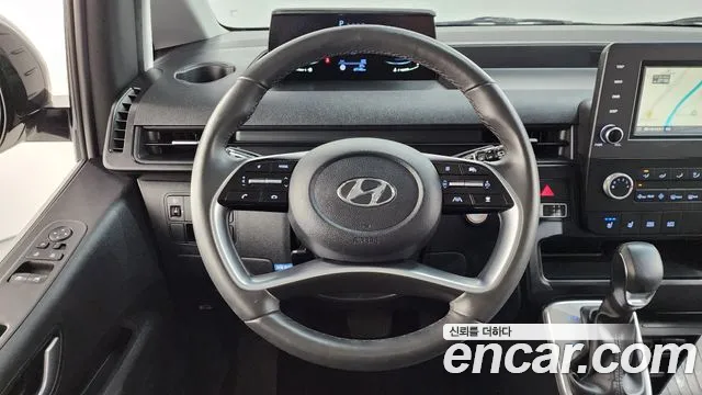 Hyundai Staria Staria L3.5 Инвалидная коляска Подъёмник/Slope — Фото автомобиля 11
