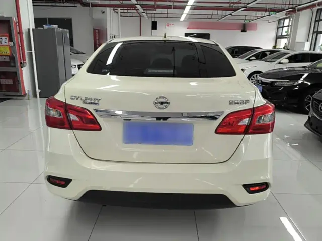Nissan Sylphy — Фото автомобиля 5