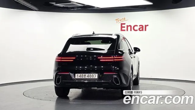 Genesis GV70 — Фото автомобиля 4