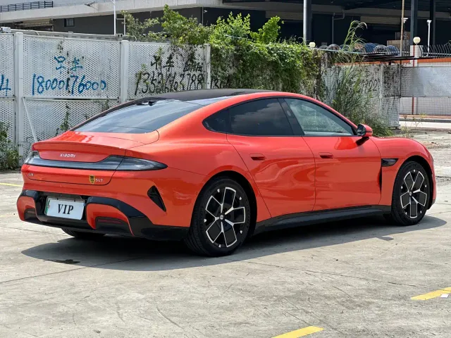Xiaomi SU7 — Фото автомобиля 9