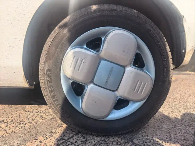 Geely Panda — Фото автомобиля 9