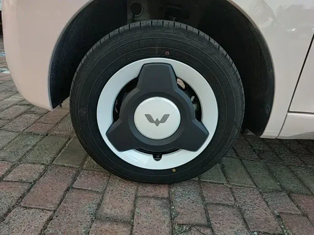 Wuling Hongguang Mini EV — Фото автомобиля 22