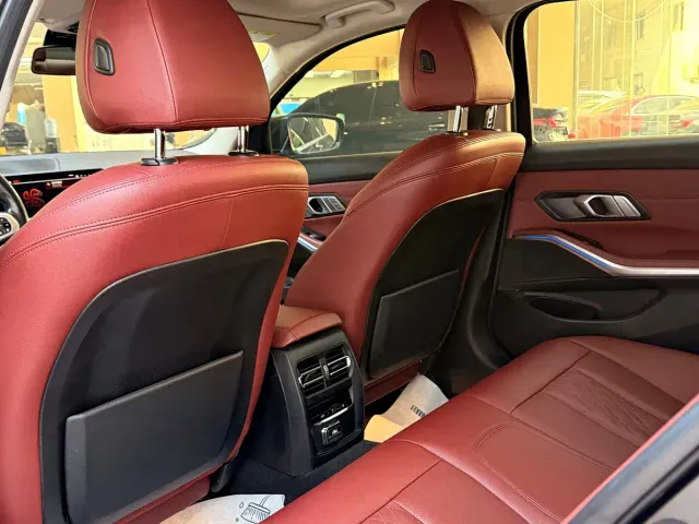 BMW 3 Series — Фото автомобиля 5