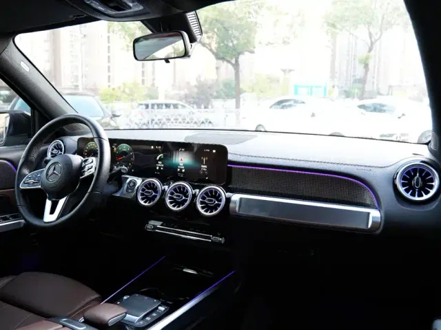 Mercedes-Benz GLB-Class — Фото автомобиля 12
