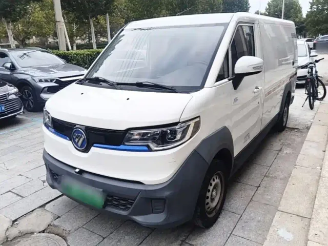 Фотография автомобиля — Foton Qianduoduo