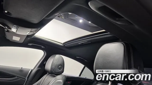 Mercedes-Benz CLS-Class — Фото автомобиля 19
