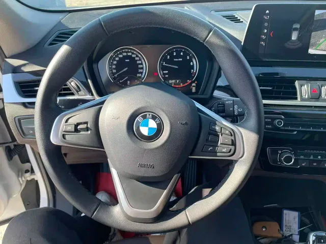 BMW X1 — Фото автомобиля 14