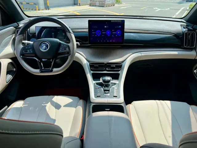 BYD Song Pro — Фото автомобиля 8