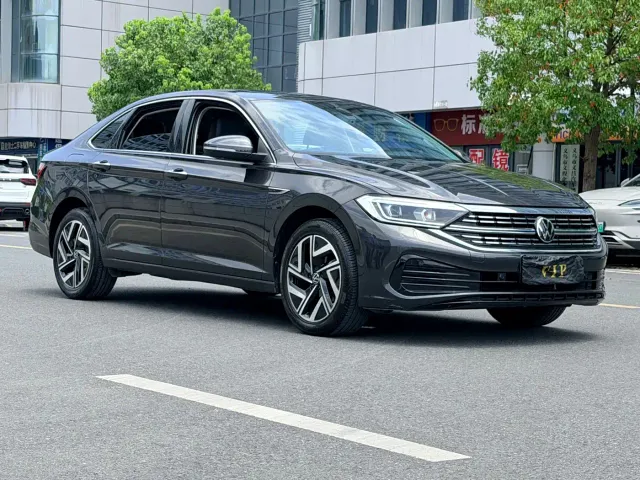 Volkswagen Sagitar — Фото автомобиля 3