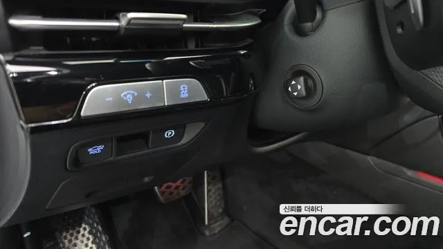 Genesis G80 Бензин 2.5 турбо 2WD — Фото автомобиля 27