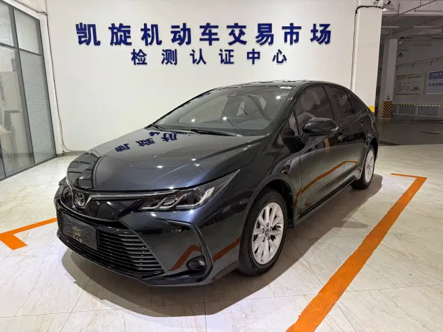 Фотография автомобиля — Toyota Corolla