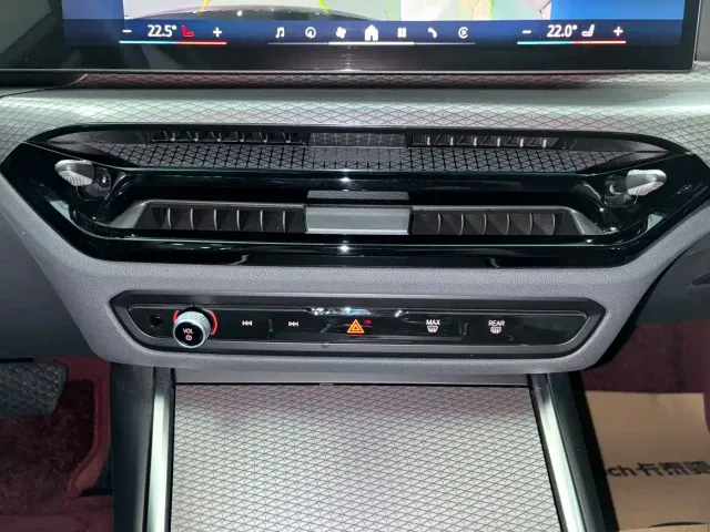 BMW 3 Series — Фото автомобиля 23