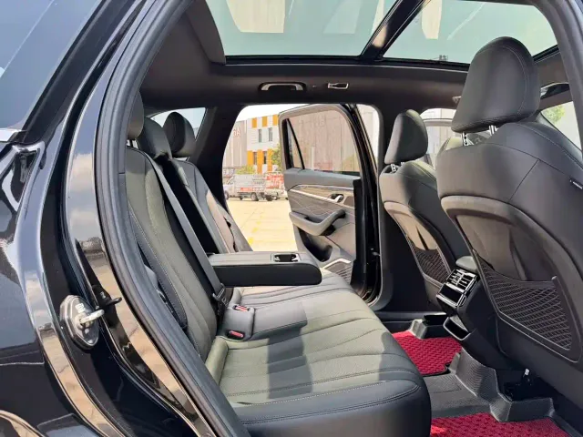 Geely Xingyue L — Фото автомобиля 22