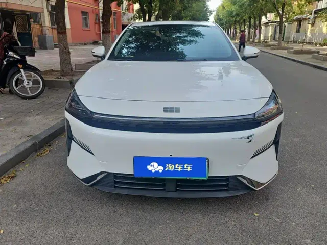 Geely Galaxy L6 — Фото автомобиля 2