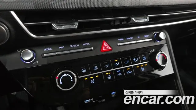 Hyundai Sonata Sonata Edge(DN8) 2.0 LPG(Для проката) — Фото автомобиля 17