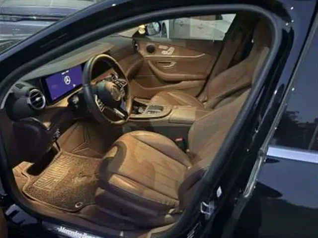 Mercedes-Benz E-Class — Фото автомобиля 7