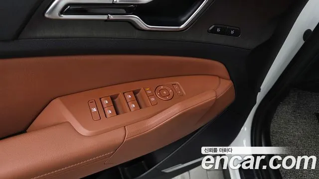 Kia Sportage Бензин 1.6 турбо 2WD — Фото автомобиля 6