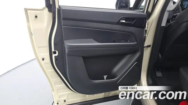 KG_Mobility_Ssangyong Musso Musso (Q300) Дизель 2.2 4WD — Фото автомобиля 25