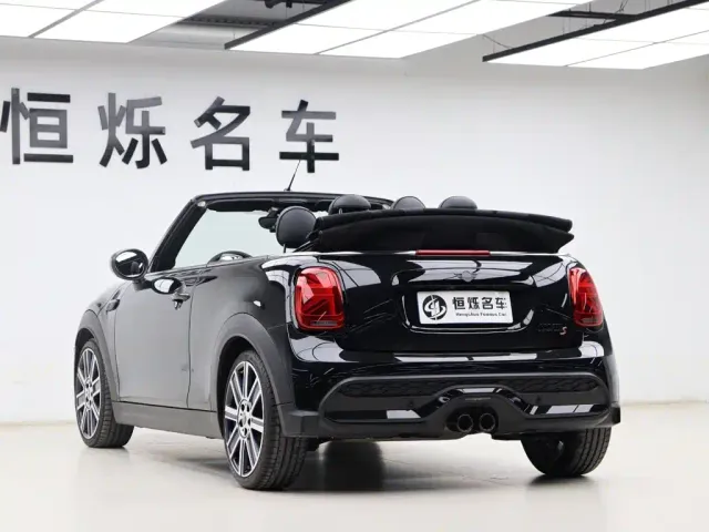 MINI Hatch — Фото автомобиля 21