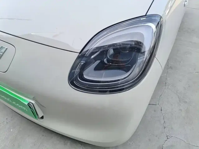 Wuling Hongguang Mini EV — Фото автомобиля 23