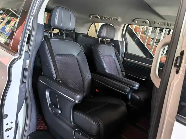 GAC Trumpchi M8 — Фото автомобиля 14